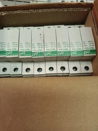 Protector Sobretensiones CPT PCL-135L