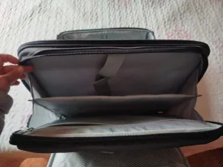 Maleta Pequeña American Tourister gris en perfecto