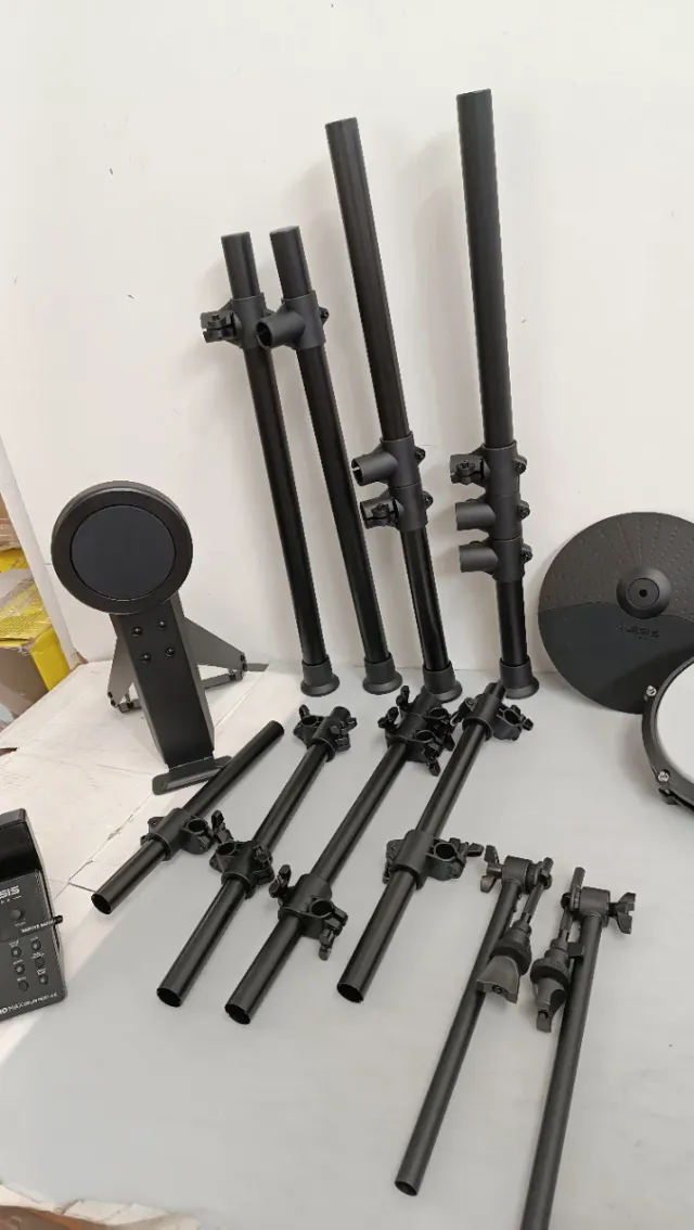 Batteria elettronica Alesis Nitro Max ╰┈➤W31Y2644