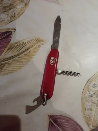 Navaja multiusos roja