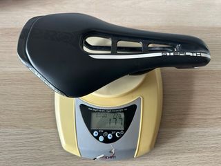 Sillín PRO Stealth Negro