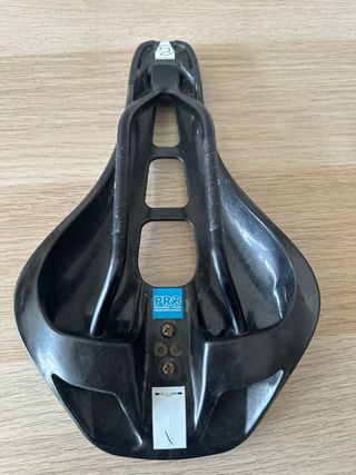 Sillín PRO Stealth Negro