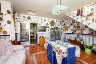 Chalet en venta en Benalúa de las Villas