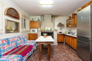 Chalet en venta en Benalúa de las Villas