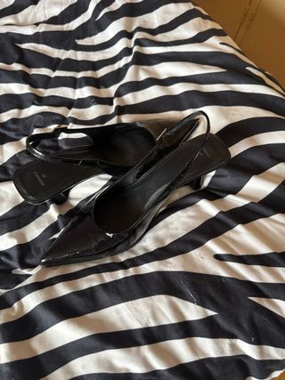 Zapatos Bershka tacón negro talla 40