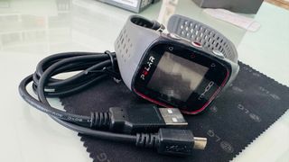 Reloj Polar M400 Negro y Gris