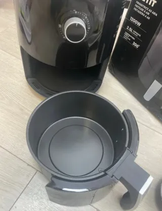 Freidora de aire 2.5L. Nueva!!!