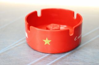 Cenicero vintage Cerveza Damm, Estrella Dorada. Baquelita roja.