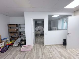 Local comercial en venta en El Parc i la Llacuna del Poblenou en Barcelona