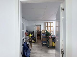 Local comercial en venta en El Parc i la Llacuna del Poblenou en Barcelona