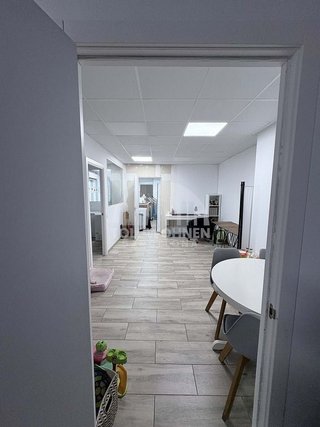 Local comercial en venta en El Parc i la Llacuna del Poblenou en Barcelona