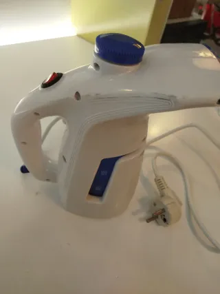 Ferro da stiro verticale Kasanov