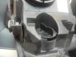 Faro Seat Ibiza mk5 halógenos (no led).