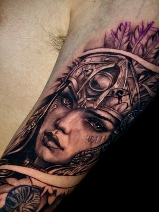 Tatuador realismo sombras