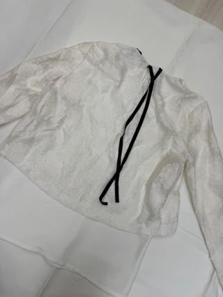 Blusa Maje Blanca Encaje Manga Larga