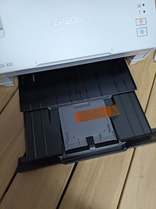 Scanner Business WorkForce DS-410 A4 compatto con alimentazione fogli, ADF 50 fogli e software Document Capture Pro di Epson