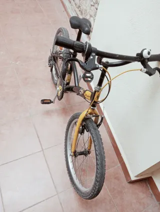 Bicicleta BTWIN niño 8 años