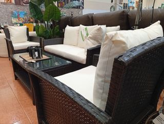Conjunto Terraza: Sofá, Sillones y Mesa