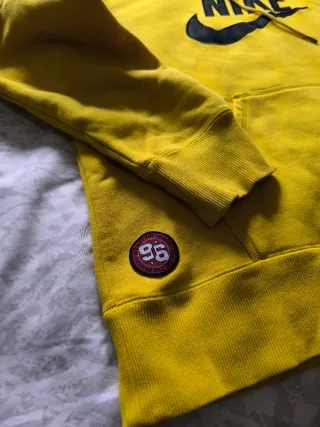 Sudadera Nike XL Amarilla