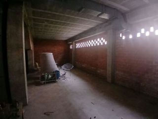 Local comercial en venta en Vallobín - La Florida en Oviedo