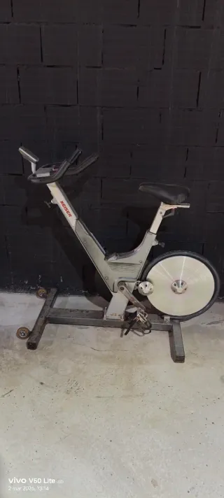 Bicicleta de Spinning KEISER M3