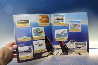 Álbum de cromos Aviones de Combate. Panini.