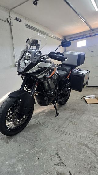 KTM 1190 Adventure Negra/Naranja