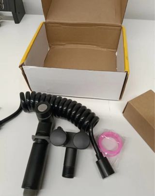 Rociador de mano para inodoro con manguera