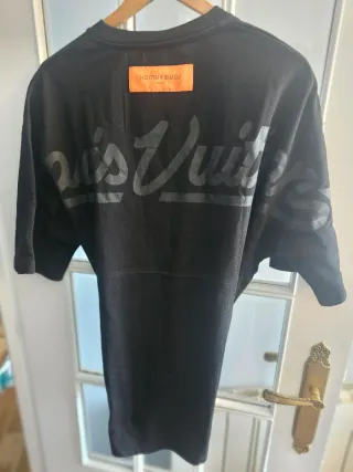 Camiseta Louis Vuitton Negra Talla XL