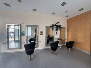 Local comercial en alquiler en Centro - Mendibil - Santiago en Irun