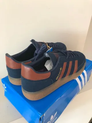 Adidas Spezial Azul y Marrón