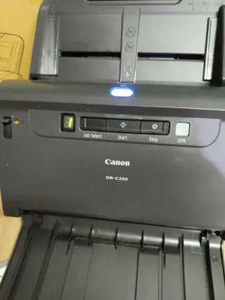 Canon imageFORMULA DR-C230 Scanner Documenti