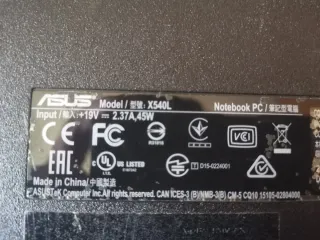 Portátil Asus X540L