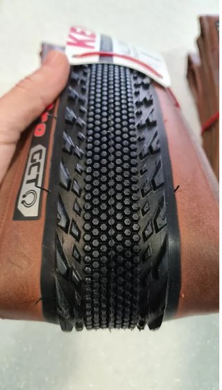 Cubiertas Kenda Alluvium Pro Gravel 700x40 TLR