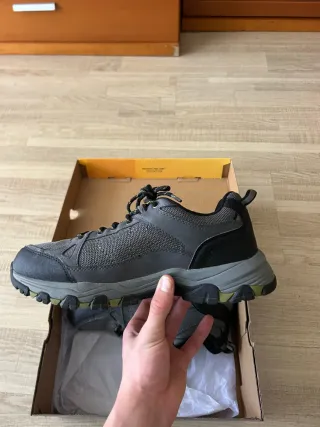 Skechers SELMEN Hombre Impermeables