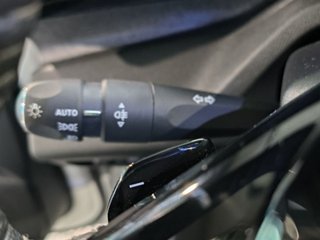 PEUGEOT 308 5P Allure Pack Hybrid 180 eEAT8
