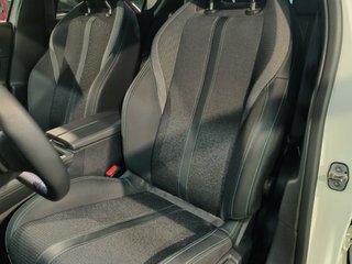PEUGEOT 308 5P Allure Pack Hybrid 180 eEAT8
