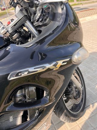 Suzuki GSX750F Negra 46.4XX Km Apta carnet A2.