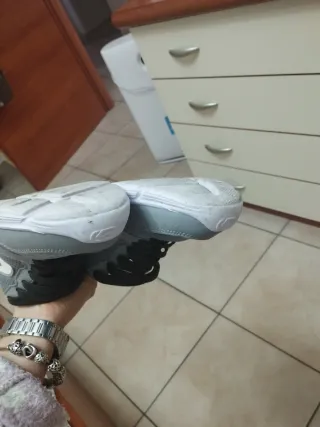 Scarpe da running grigie