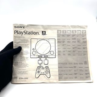 Sony Playstation 1 PS1 SCPH-1002 con scatola