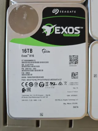 Disco Duro Seagate Exos 16TB