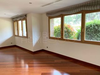 Casa adosada en alquiler en La Finca en Pozuelo de Alarcón