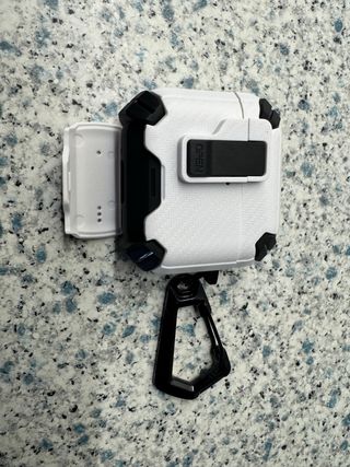 Funda AirPods Pro 3ª Gen Negra y Blanca