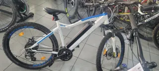 Bicicleta eléctrica NCM Moscow 27.5