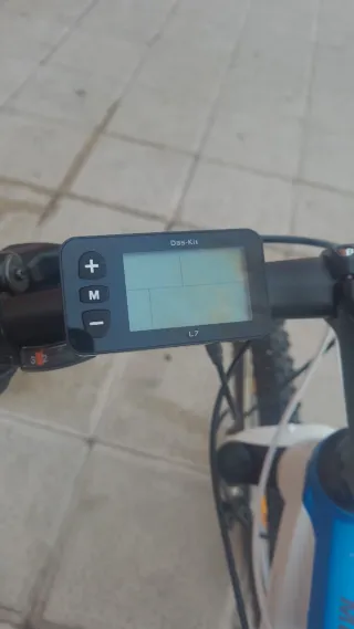 Bicicleta eléctrica NCM Moscow 27.5