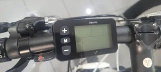 Bicicleta eléctrica NCM Moscow 27.5