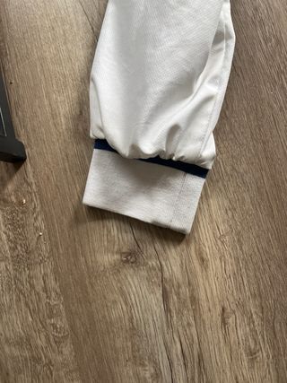 Chaqueta deportiva Lacoste blanca y azul