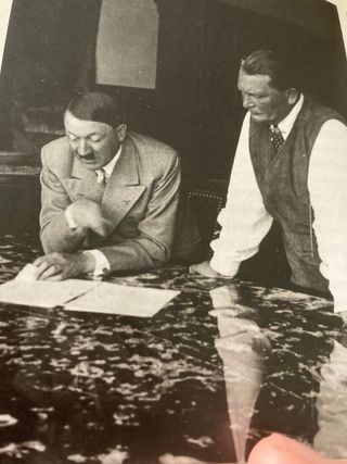 1940s: Decades of the 20th Century