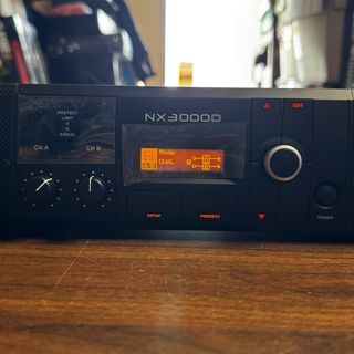Amplificador Behringer NX3000D