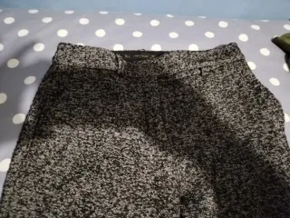 Pantalón gris